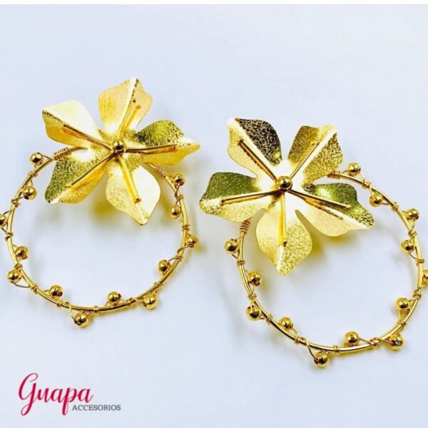 Aretes Flor Bronce con baño de Oro