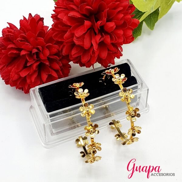 Argollas Flores Bronce con baño de Oro