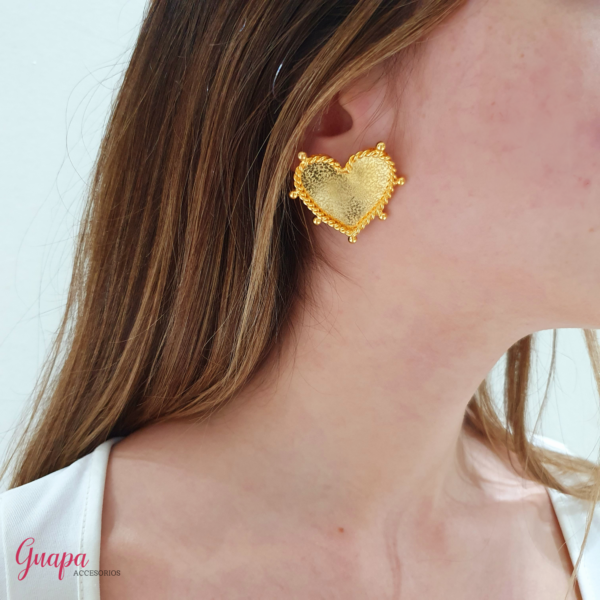 Aretes Corazón Bronce con baño de Oro