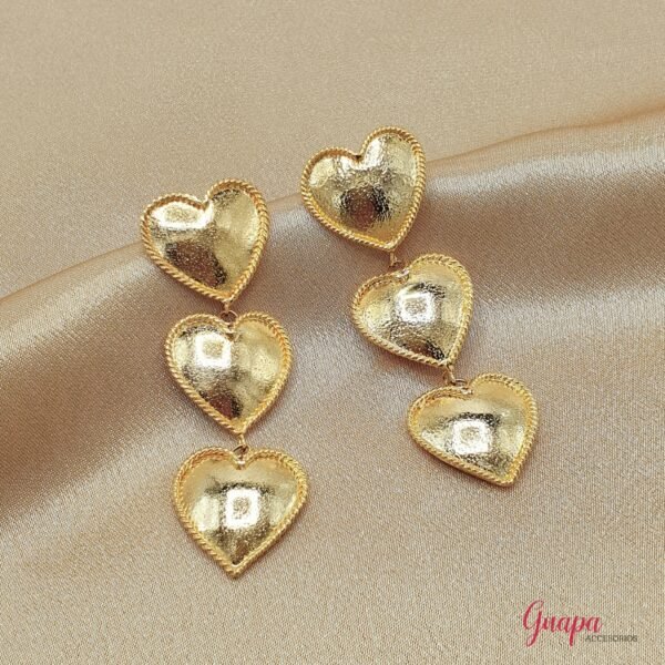Aretes Corazón Bronce con baño de Oro