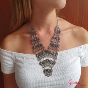 Collar Metálico Plateado