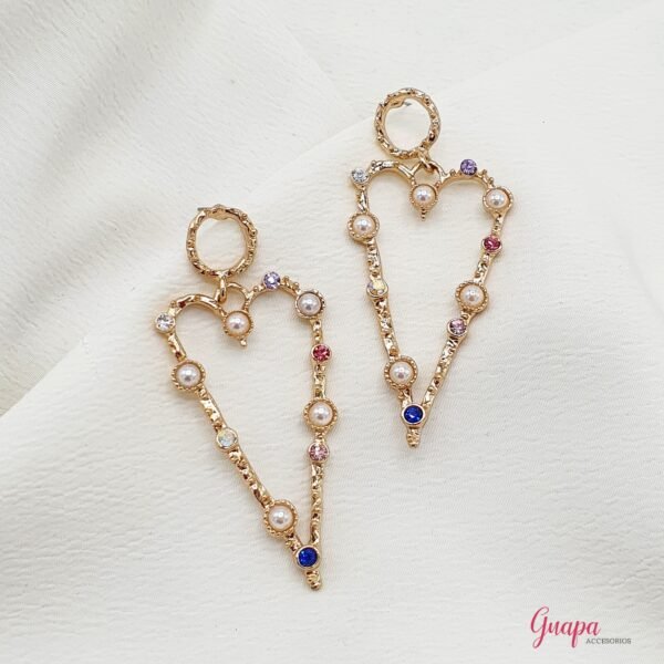 Aretes Corazón & Perlas