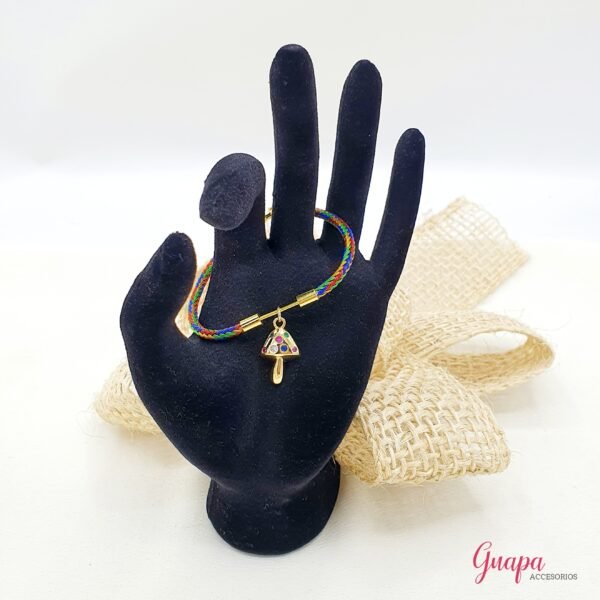 Manilla Cordón & Goldfilled