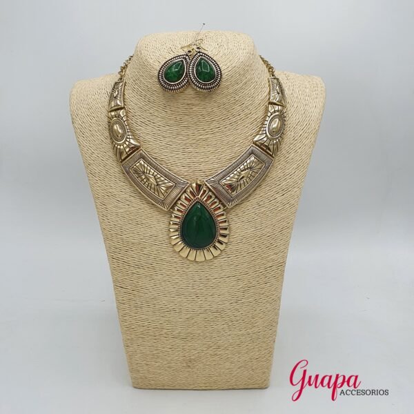 Collar & Aretes Fantasía