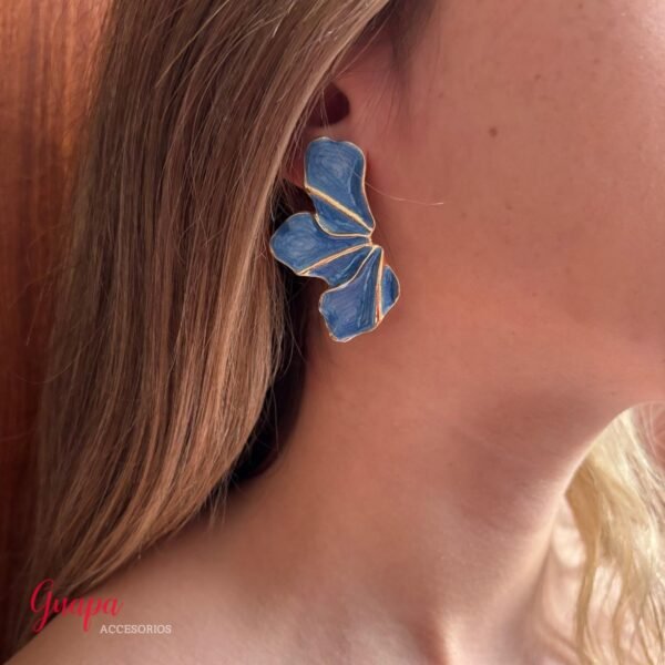 Aretes Media Flor