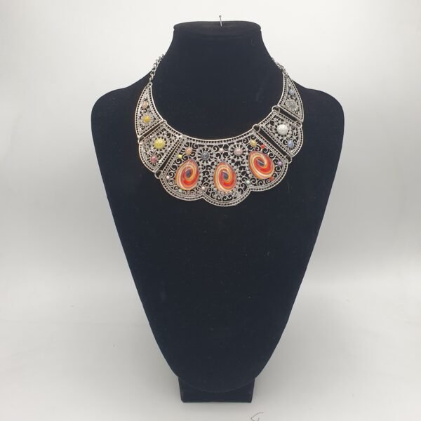 Collar Metálico Plateado
