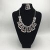 Collar Metálico Plateado