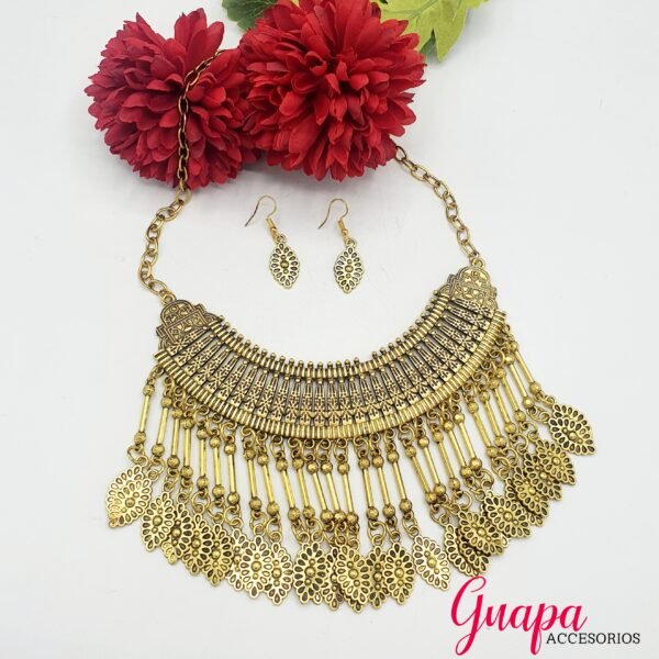 Collar Metálico Dorado Envejecido