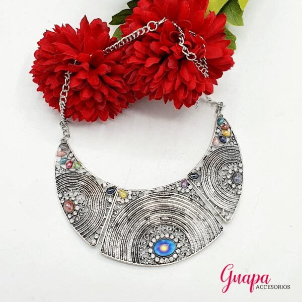Collar Metálico Plateado
