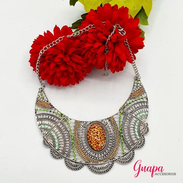 Collar Metálico Plateado