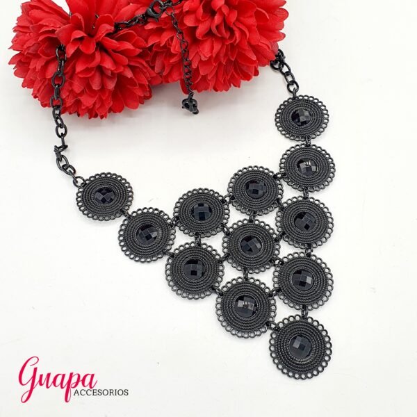 Collar Metálico