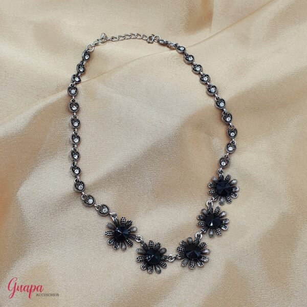 Collar Metálico