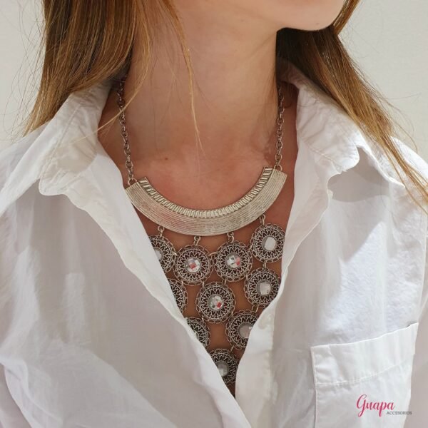 Collar Metálico Plateado