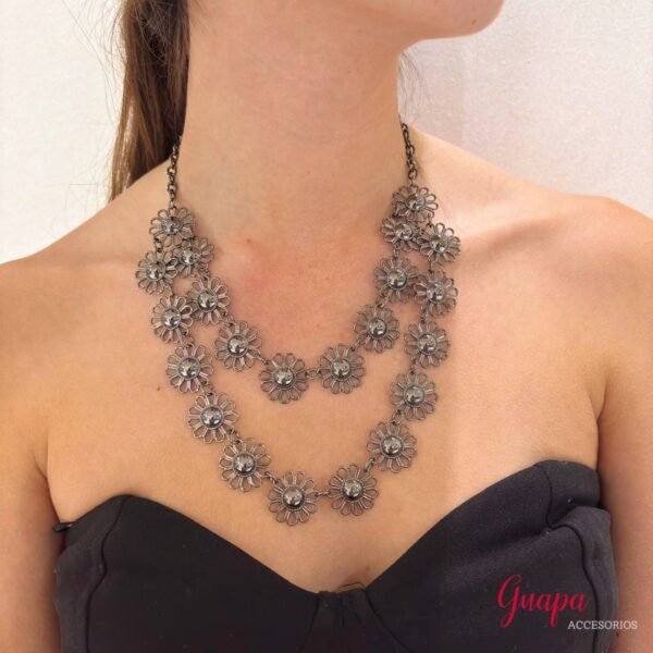 Collar Metálico