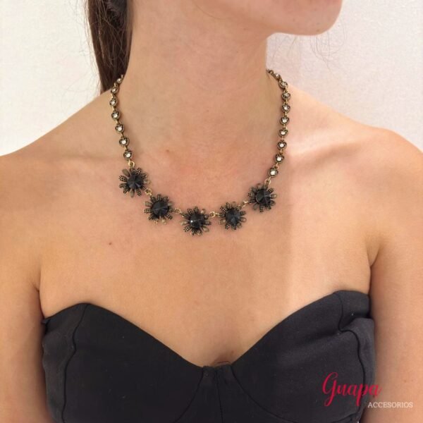 Collar Metálico