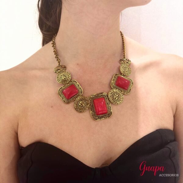 Collar Metálico Dorado Envejecido