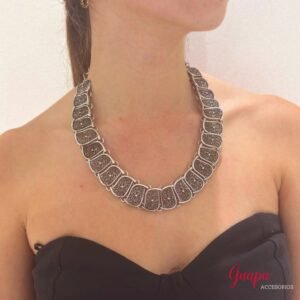 Collar Metálico Plateado Envejecido