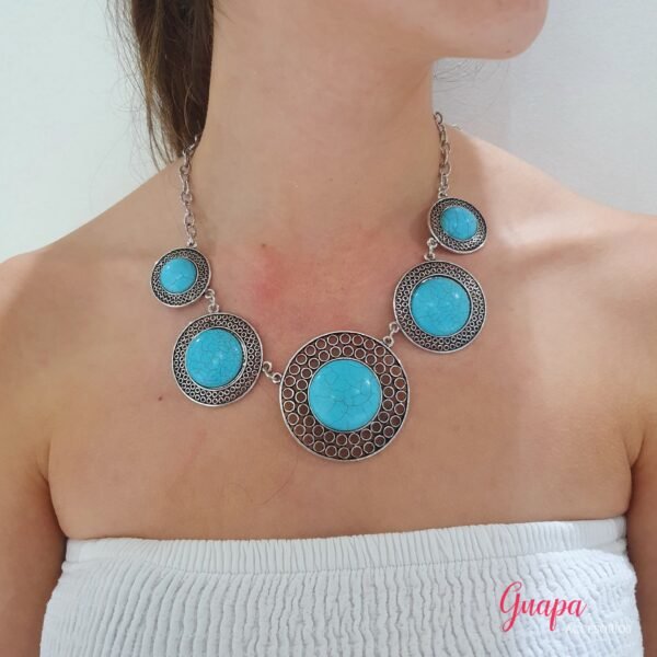 Collar Metálico Plateado