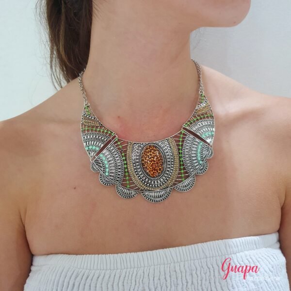 Collar Metálico Plateado