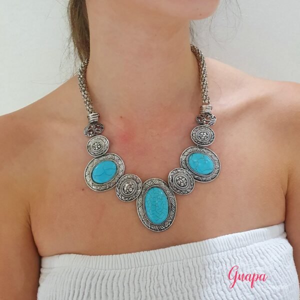 Collar Metálico Plateado