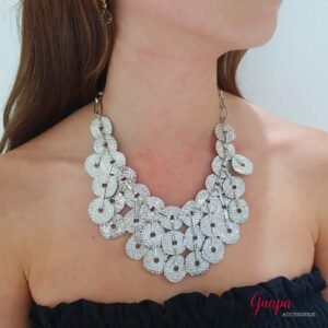Collar Metálico Plateado