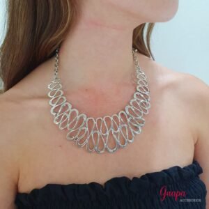 Collar Metálico Plateado