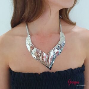 Collar Metálico Plateado