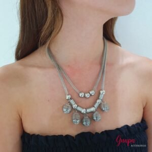 Collar Metálico Plateado