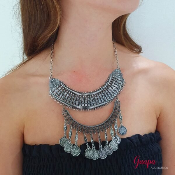 Collar Metálico Plateado