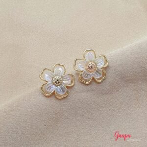 Photo_1759764017387 Aretes Mini Flor