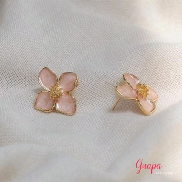 Photo_1759767343273 Aretes Flor