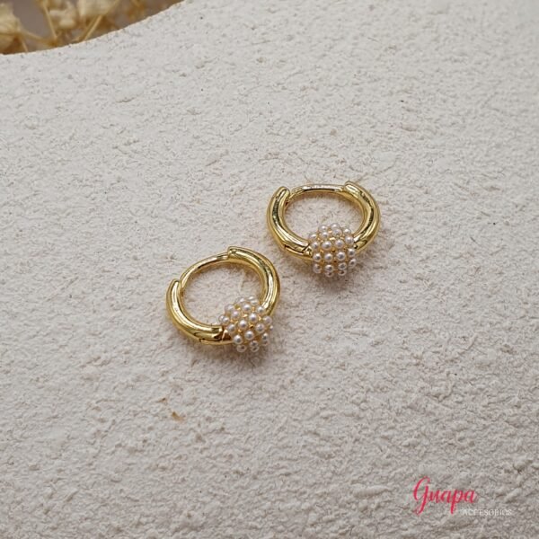 Photo_1764769487355 Argollas Mini con Perlitas