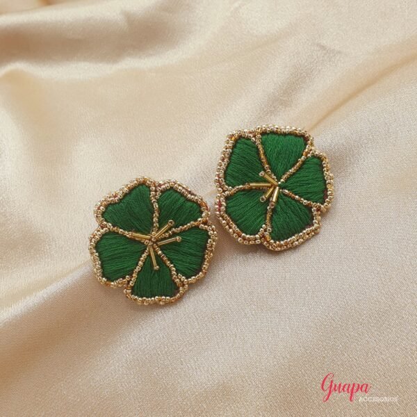 Aretes Bordados Flor