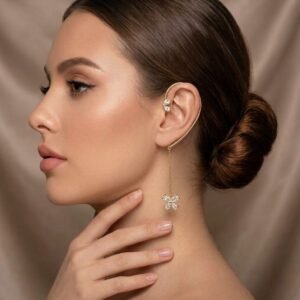 1790983238041 Arete Trepador Goldfilled Oreja Izquierda