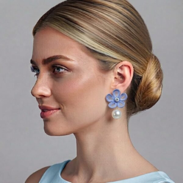 Aretes Goldfilled Flor & Perla