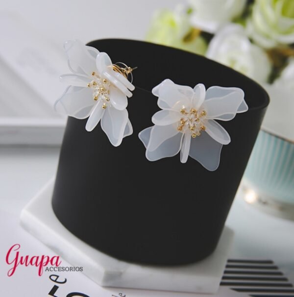 Aretes Acrílicos Flor