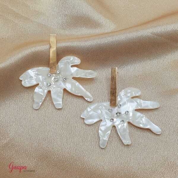 Aretes Goldfilled & Flor Acrílica